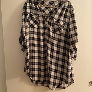 Torrid size 3 plaid Harper shirt